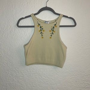 Light brown ribbed cropped tank top with flower details